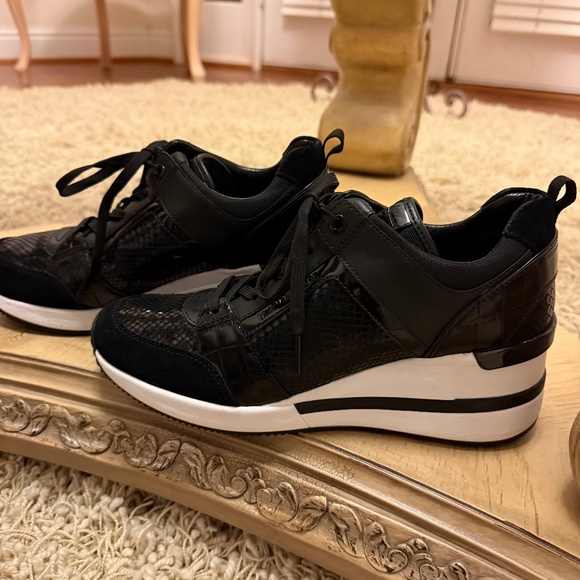 Michael Kors Shoes - Michael Kors Georgie Trainer Womens Black Embossed Logo Sneaker Size 9.5